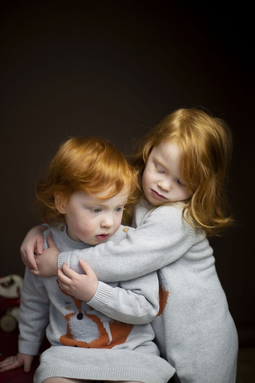 6. Córki fotografa, Izzy &amp; Ada Dodds, Szkocja