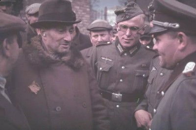 Na krawędzi zapomnienia! Kolorowe zdjęcia z Polski okupowanej przez nazistów! 