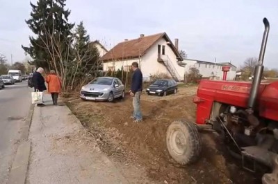 Prosił ludzi, żeby nie parkowali na jego ziemi. Zignorowali go, więc wziął sprawy w swoje ręce