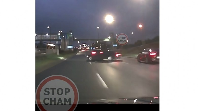 Tylny napęd pokonał kierowcę BMW w Szczecinie. Nagranie z wideorejestratora