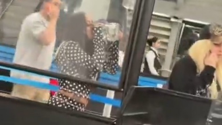Nie pozwolili jej przejść z litrem tequili. Wypiła pół butelki na raz na lotnisku
