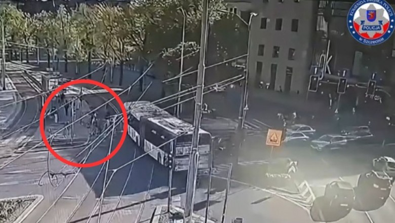 W Szczecinie kierowca autobusu omal nie potrącił pieszych na przejściu. Sprawa trafiła do sądu