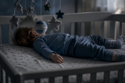 Dramat 10-miesięcznego chłopca. Skrajne zaniedbanie i obrażenia czaszki, matka z zarzutami