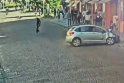 Dramat w centrum Modeny. Auto wjechało w pieszych, wśród rannych Polka. Opublikowano nagranie