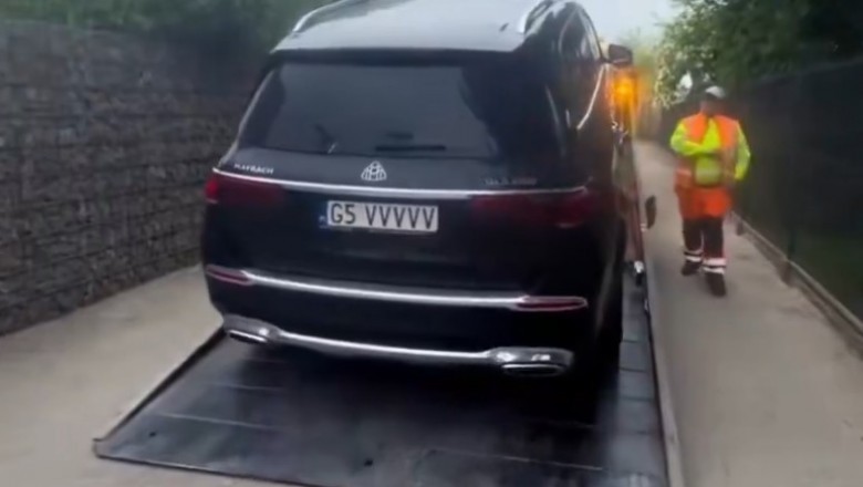 Maybach 20sty raz jedzie na lawecie do serwisu - poprzednio stał tam 4 miesiące. Właściciel pokazał, jak to wygląda